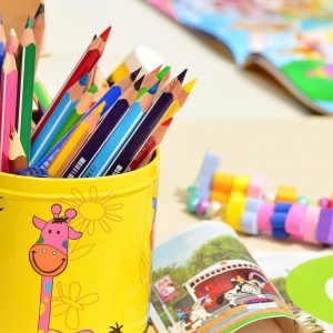 Bastelmaterial für Kinder